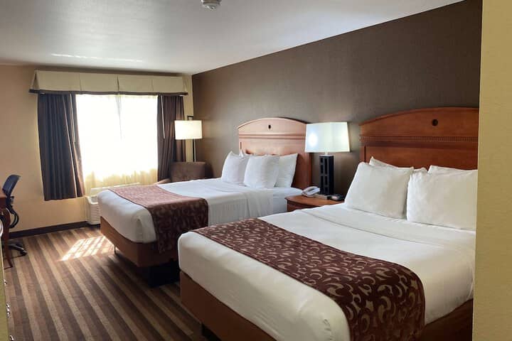 Room 5 of 27
